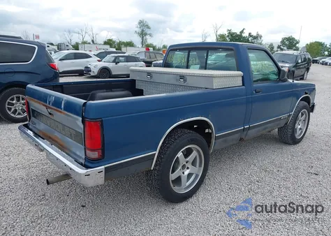1993 Chevrolet S Truck S10 из США, поврежденный, VIN 1GCCS14R8P8117486